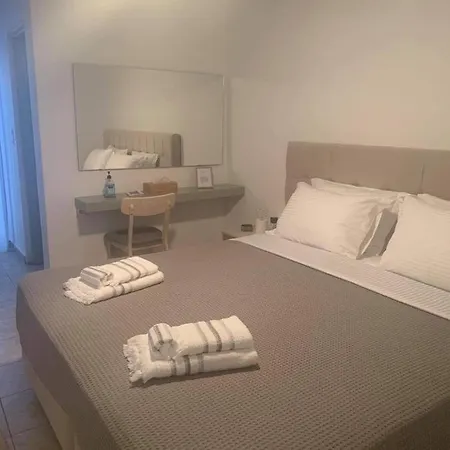 Omma, Main Street Casa de hóspedes